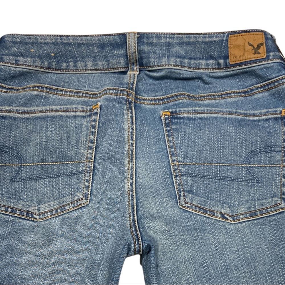 {AEO} Straight Leg Stretch Jean